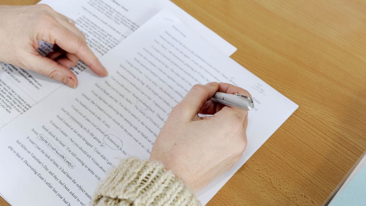 Featured image for Writing With AI's free AI paraphraser