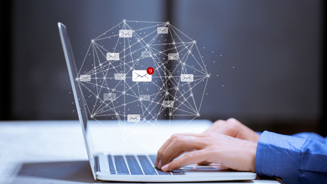 Featured image for Writing With AI's best AI email writer free guide
