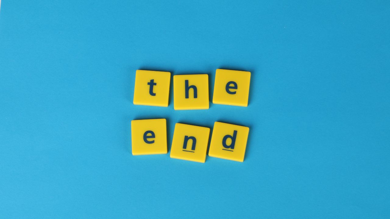 Featured image for Writing With AI's guide about the five point finale
